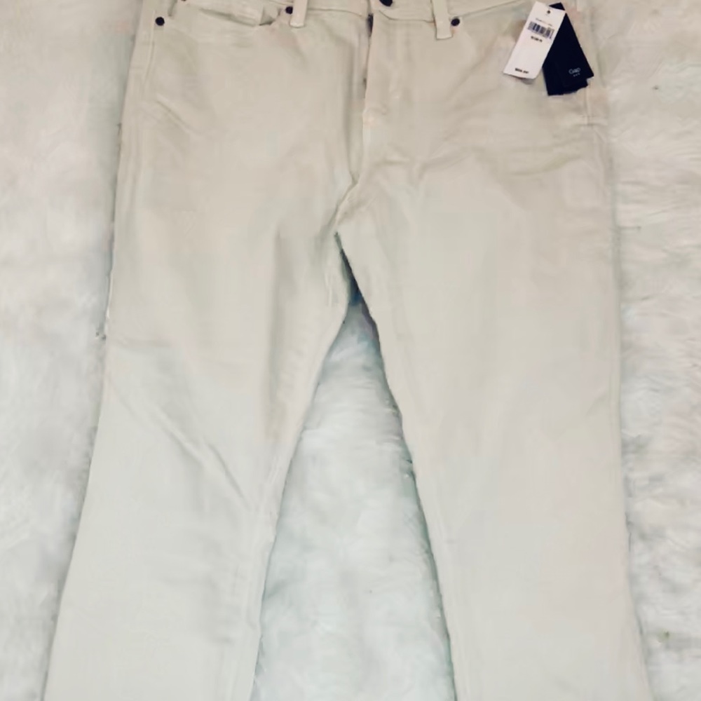 👖NEW👖 GAP Creme Jeggings! *ACCEPTING OFFERS*